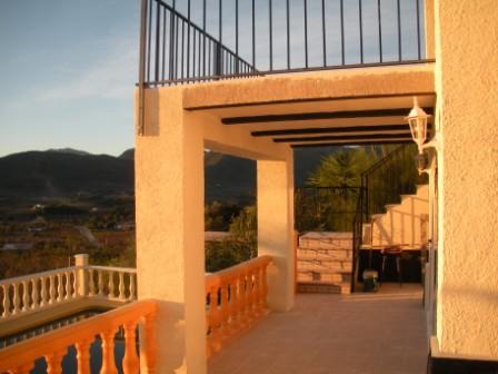 balkon en terras na verbouwing vakantiehuis jalon